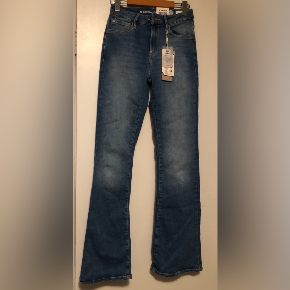 Garcia Women's Boot Cut Jeans in Classic Blue